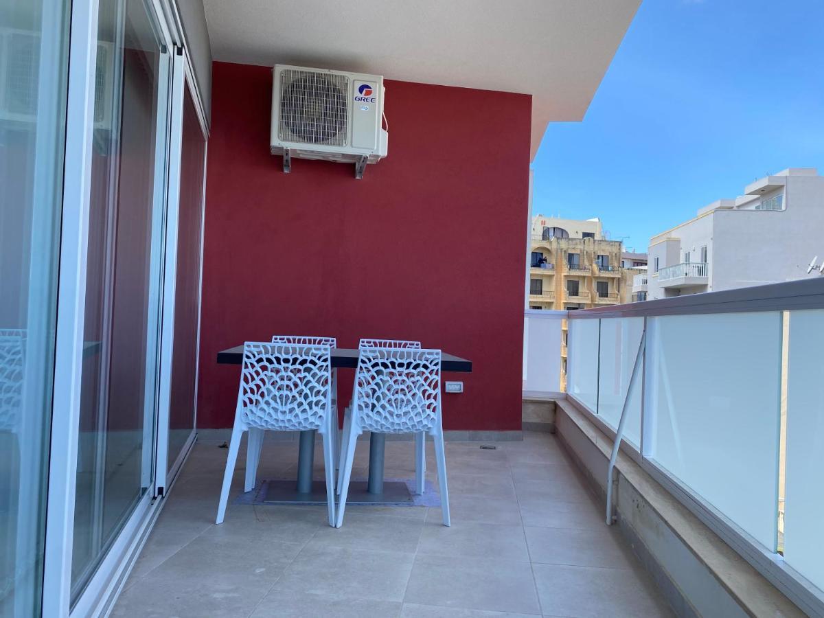 Bugibba Sunrise View Modern Apartment Сейнт Полс Бей Екстериор снимка